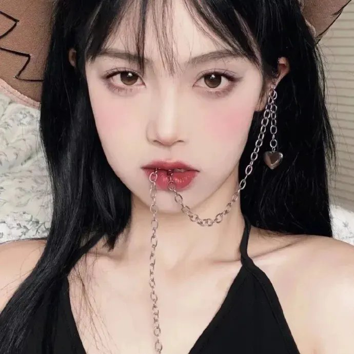 侯府丢弃的萌宝却是天道亲闺女